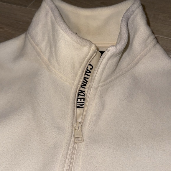 Calvin Klein Men’s Quarter Zip White Fleece Sweater Size L - Picture 2 of 5